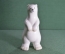 Фарфоровая статуэтка "Медведь стоит на задних лапах". 