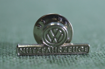 Знак, значок "Фольксваген, Volkswagen Nutzfahrzeuge". Грузовые автомобили. Германия. Цанга.