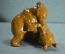 Композиция "Играющие медвежата". Старая Гжель, майолика, обливная керамика. 1950-е годы, СССР.