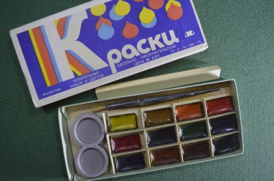 Набор акварельных красок (12 цветов, с кисточкой). Новый. Мосбытхим, 1970-е годы. СССР.