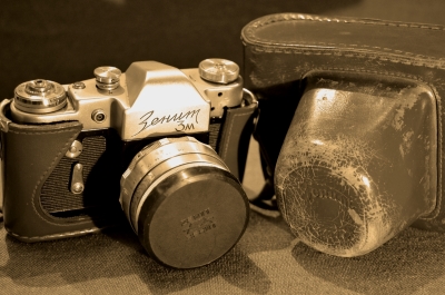 Фотоаппарат с кофром, Зенит-3М, № 63114243, объектив Гелиос-44  2/58, № 0210629