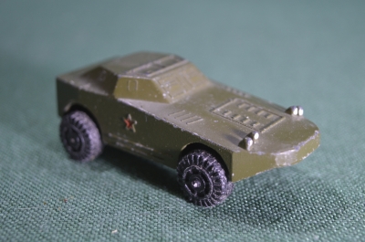 Игрушка БРДМ-1, бронеавтомобиль амфибия, металл. Серия Военная техника. ТПЗ, СССР.