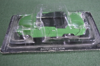 Машинка коллекционная "Skoda Felicia Шкода". Деагостини. Deagostini. Автолегенды. 1:43. Блистер.