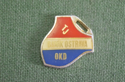 Брелок знак жетон "Banik Ostrava ФК Баник Острава футбольный клуб". Футбол. Чехословакия.