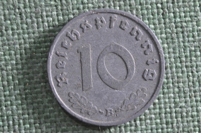 Монета 10 пфеннигов, пфеннингов 1940 года. Цинк, Буква B. Рейх, Германия. Deutsches Reich. 