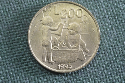 Монета 200 лир 1995 года. Сан-Марино.