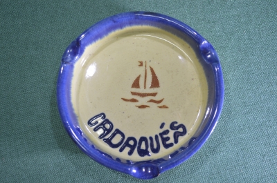 Пепельница керамическая Cadaques. Парусник. Керамика, глазурь.