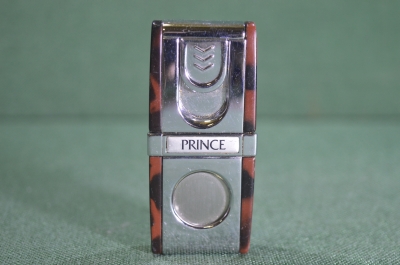 Зажигалка газовая "Prince", с гильотиной для сигар. Япония.