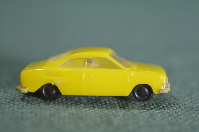 Машинка игрушечная, модель "Шкода, Skoda 110 R Coupe". Пластик. Миниатюра.